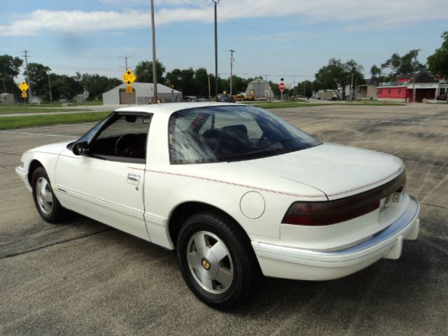 1989 Buick Reatta Coupe