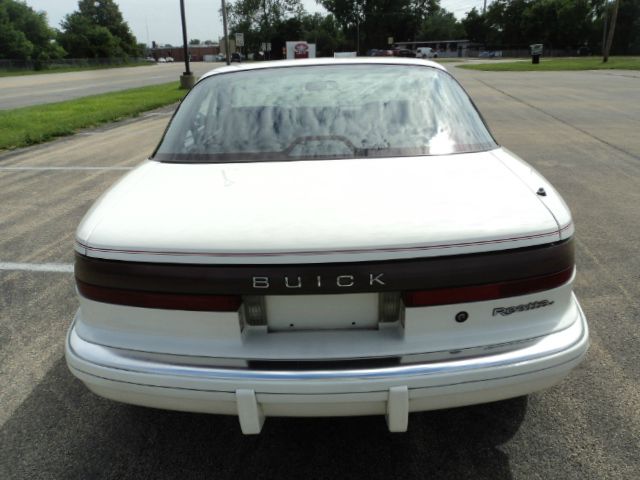 1989 Buick Reatta Coupe