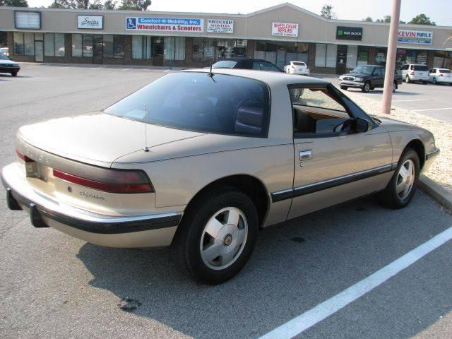 1990 Buick Reatta Base