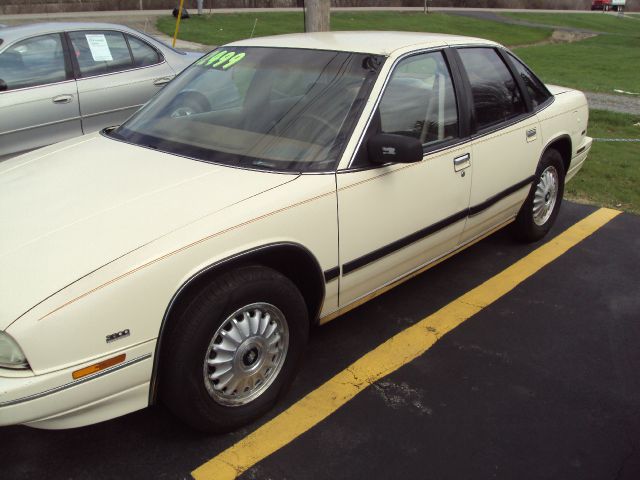 1991 Buick REGAL SLE 2WD Coupe