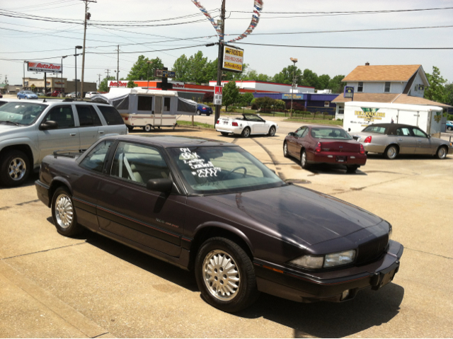 1994 Buick REGAL 4x4 Regular Cab SXT