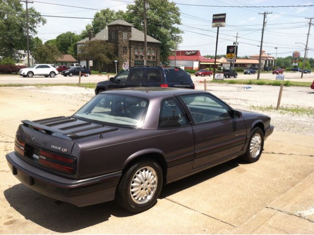 1994 Buick REGAL 4x4 Regular Cab SXT