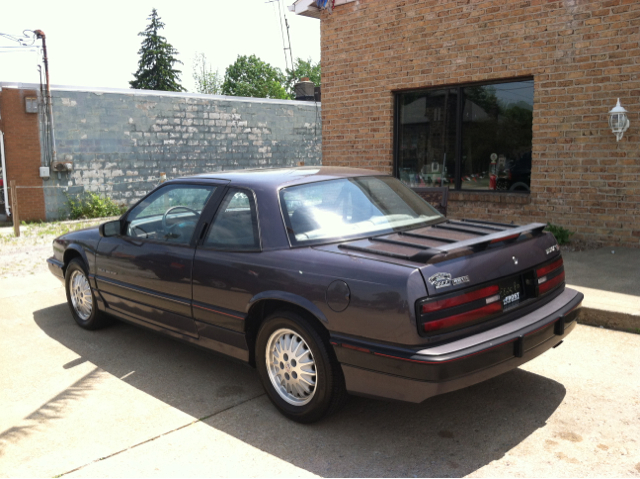 1994 Buick REGAL 4x4 Regular Cab SXT