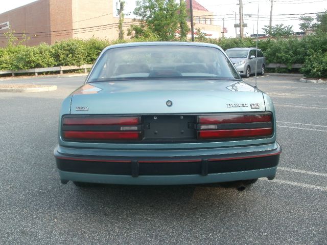 1994 Buick REGAL 4x4 Regular Cab SXT