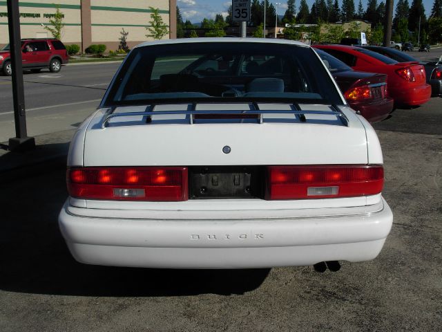 1995 Buick REGAL SLE 2WD Coupe