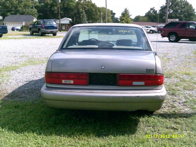 1996 Buick REGAL SLE 2WD Coupe