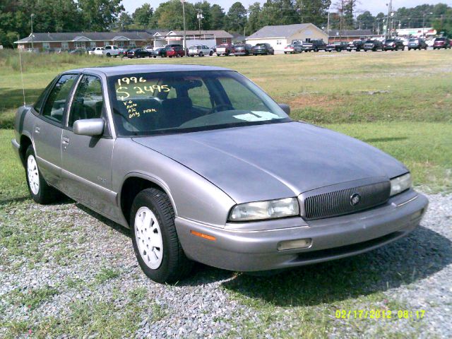 1996 Buick REGAL SLE 2WD Coupe