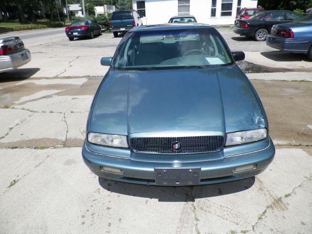 1996 Buick REGAL SLE 2WD Coupe