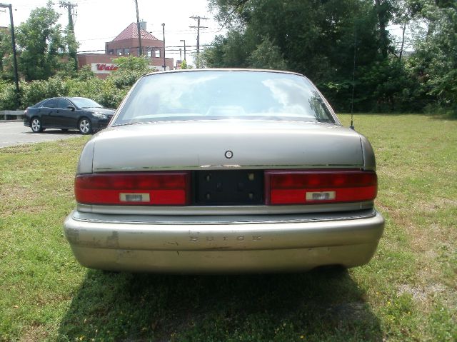 1996 Buick REGAL SLE 2WD Coupe