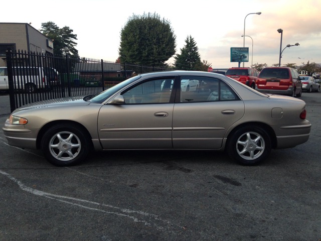 2000 Buick REGAL Touring W/nav.sys