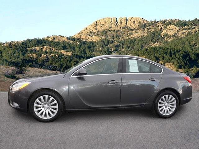 2011 Buick REGAL ZR2 Ext Cab 4X4