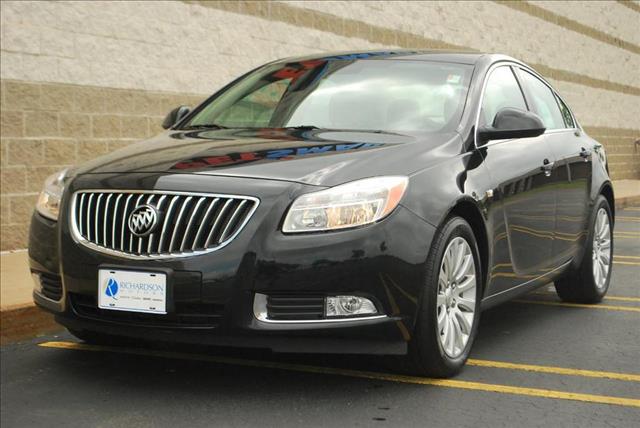 2011 Buick REGAL Unknown