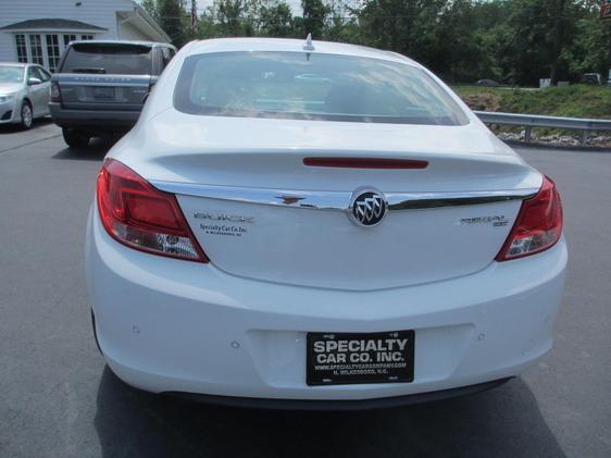 2011 Buick REGAL Diesel 2WD Eddie Bauer