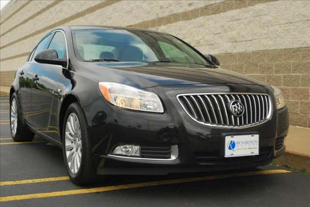 2011 Buick REGAL Unknown