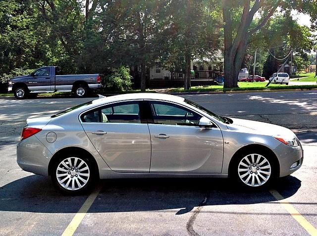 2011 Buick REGAL ZR5