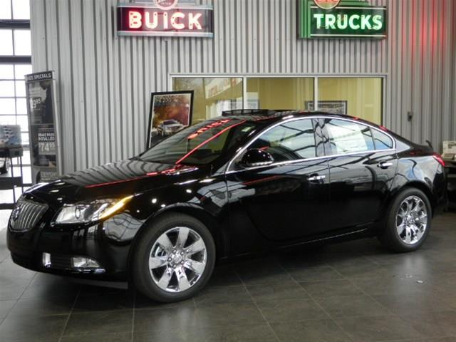 2012 Buick REGAL 4dr Quad Cab 155 WB 4WD