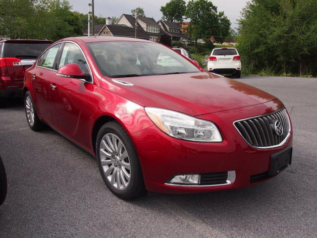 2013 Buick REGAL Passion Hatchback Coupe 2D