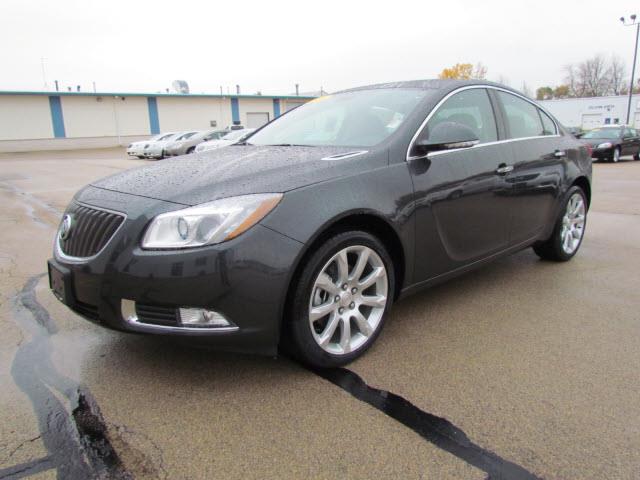 2013 Buick REGAL 850ci Sports Coupe