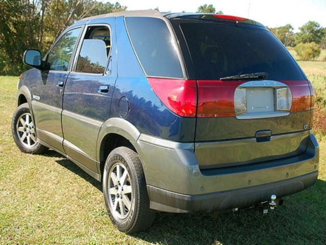 2002 Buick Rendezvous GS 460 Sedan 4D