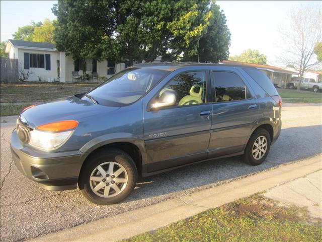 2002 Buick Rendezvous GS 460 Sedan 4D