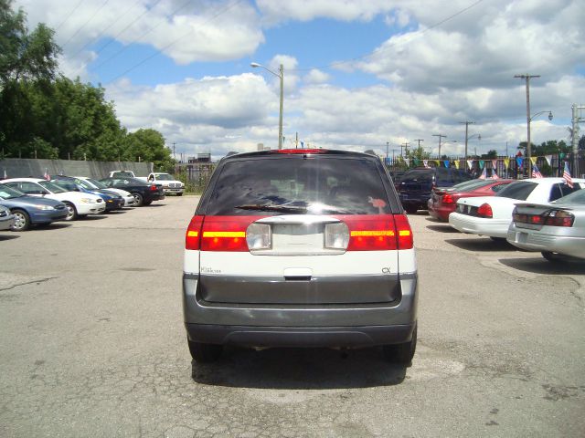 2003 Buick Rendezvous GS 460 Sedan 4D