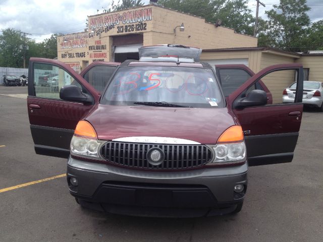 2003 Buick Rendezvous GS 460 Sedan 4D