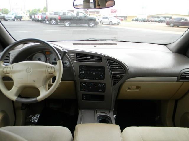 2003 Buick Rendezvous GS 460 Sedan 4D