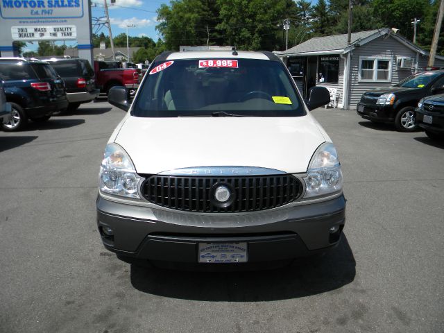 2004 Buick Rendezvous GS 460 Sedan 4D