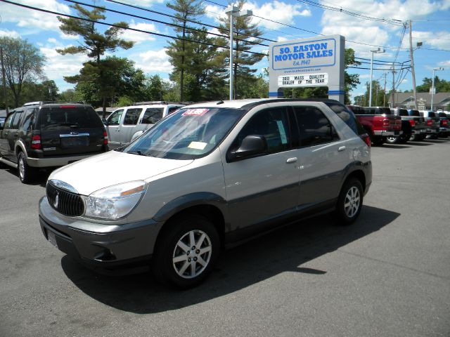 2004 Buick Rendezvous GS 460 Sedan 4D