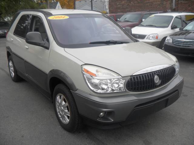 2004 Buick Rendezvous GS 460 Sedan 4D