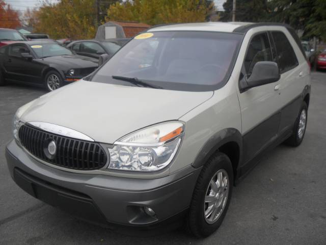 2004 Buick Rendezvous GS 460 Sedan 4D