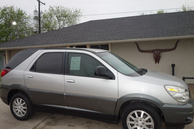 2005 Buick Rendezvous GS 460 Sedan 4D