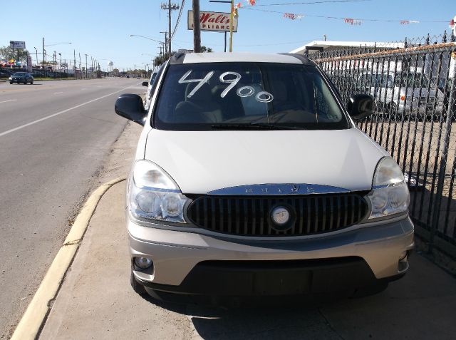 2005 Buick Rendezvous GS 460 Sedan 4D