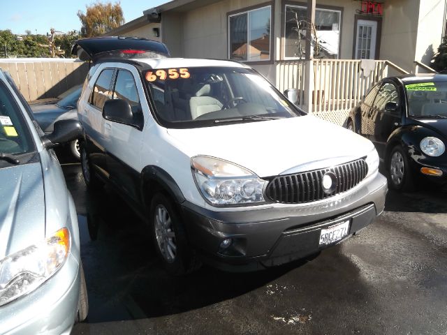 2005 Buick Rendezvous GS 460 Sedan 4D