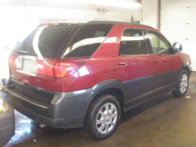 2005 Buick Rendezvous GS 460 Sedan 4D