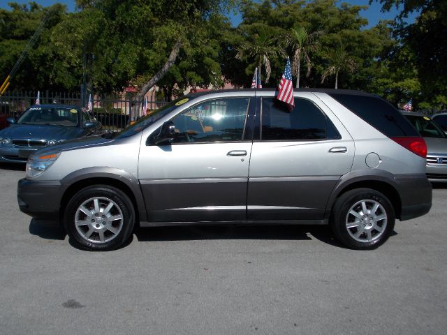 2005 Buick Rendezvous GS 460 Sedan 4D