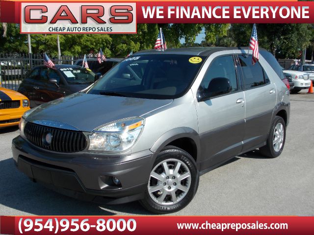 2005 Buick Rendezvous GS 460 Sedan 4D