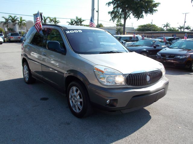 2005 Buick Rendezvous GS 460 Sedan 4D