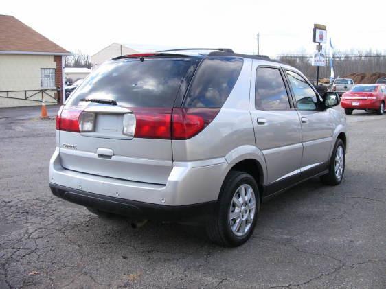 2006 Buick Rendezvous GS 460 Sedan 4D