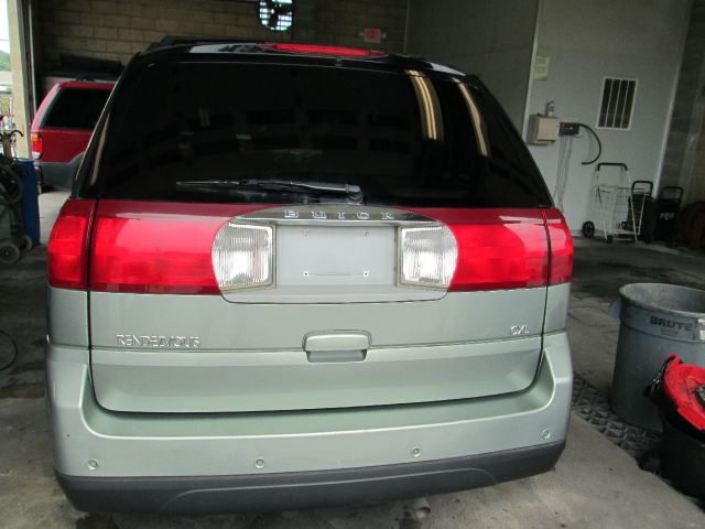 2006 Buick Rendezvous GS 460 Sedan 4D