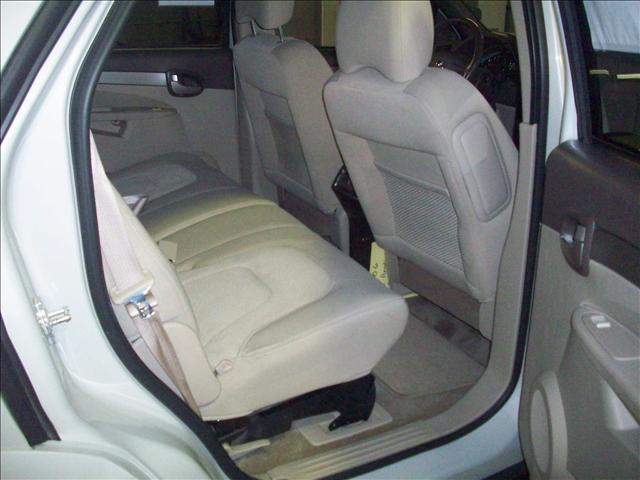 2006 Buick Rendezvous GS 460 Sedan 4D