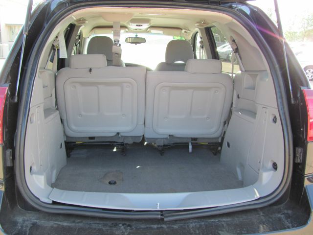 2006 Buick Rendezvous GS 460 Sedan 4D