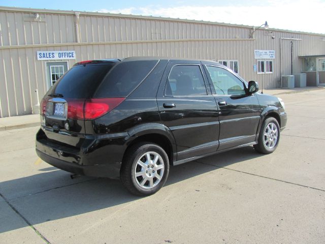 2006 Buick Rendezvous GS 460 Sedan 4D