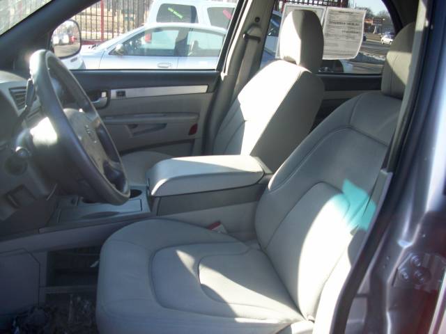 2006 Buick Rendezvous GS 460 Sedan 4D