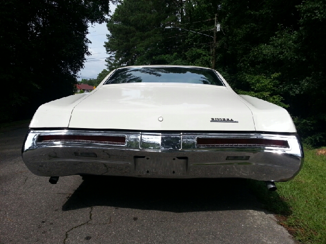 1968 Buick Riviera Unknown