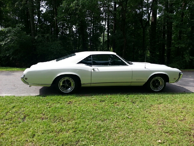 1968 Buick Riviera Unknown