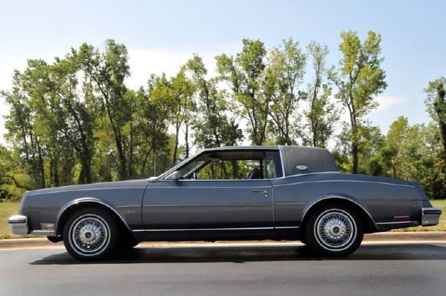 1985 Buick Riviera Unknown