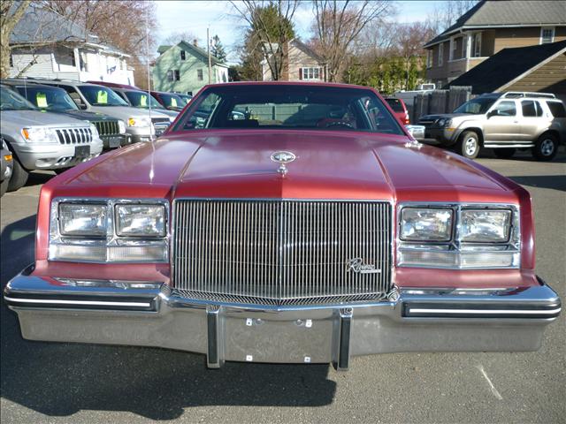 1985 Buick Riviera Base