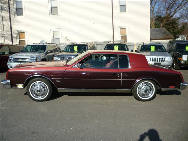 1985 Buick Riviera Base