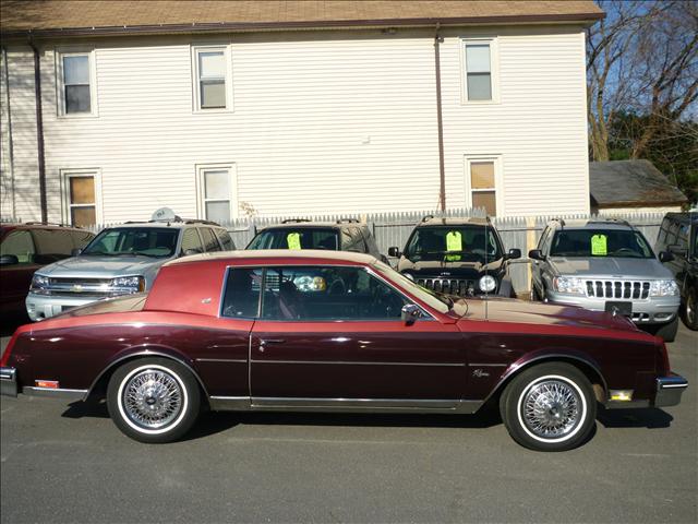 1985 Buick Riviera Base